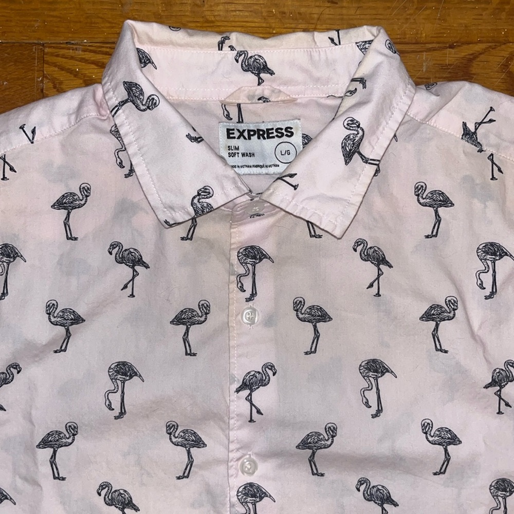 ⭐️🌴 Express Flamingo Shirt - EUC